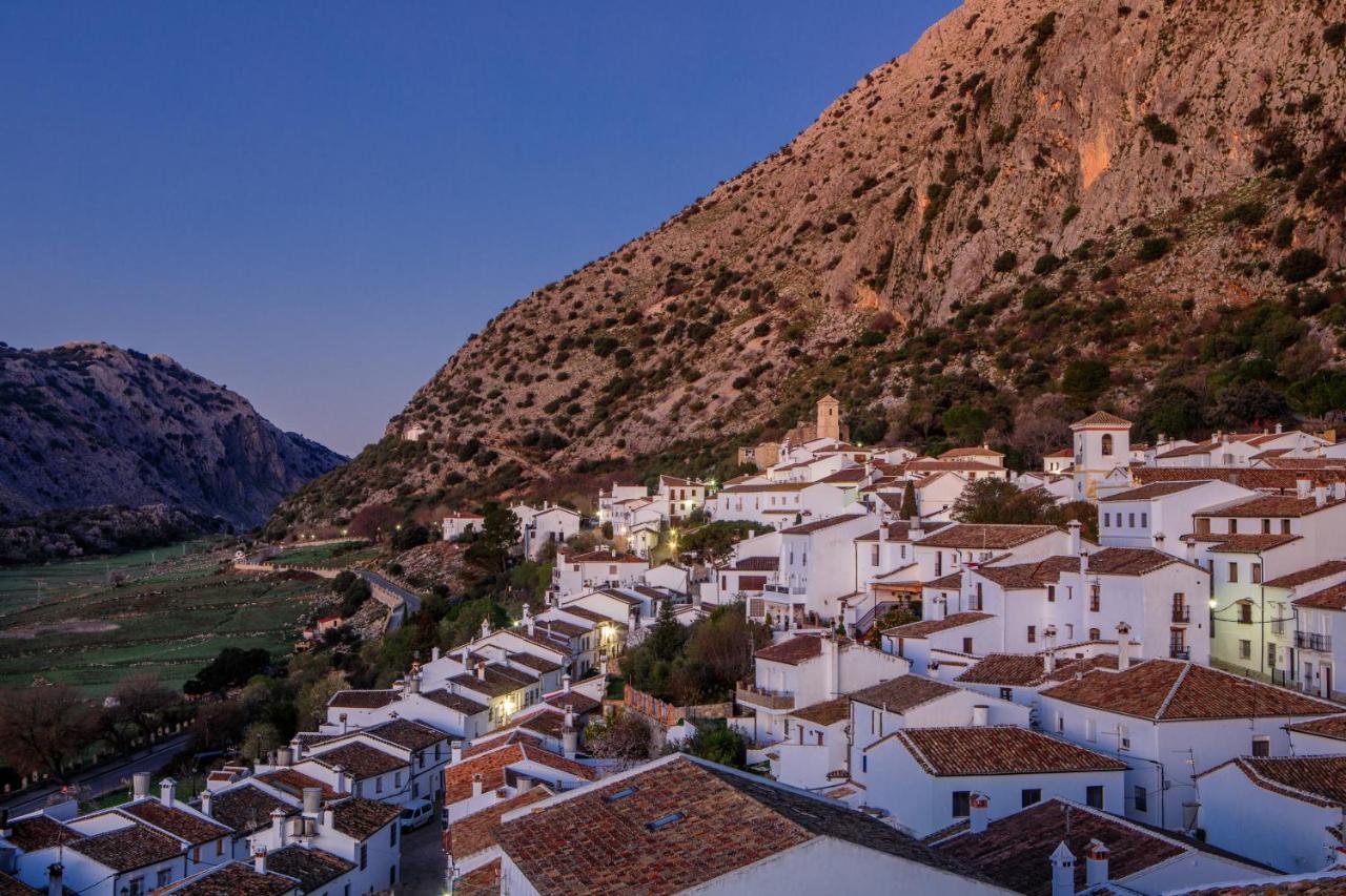 Casa De Los Cuadros Villaluenga Del Rosario Dış mekan fotoğraf