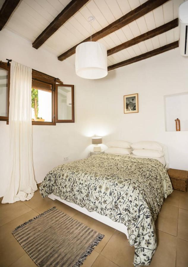 Casa De Los Cuadros Villaluenga Del Rosario Dış mekan fotoğraf